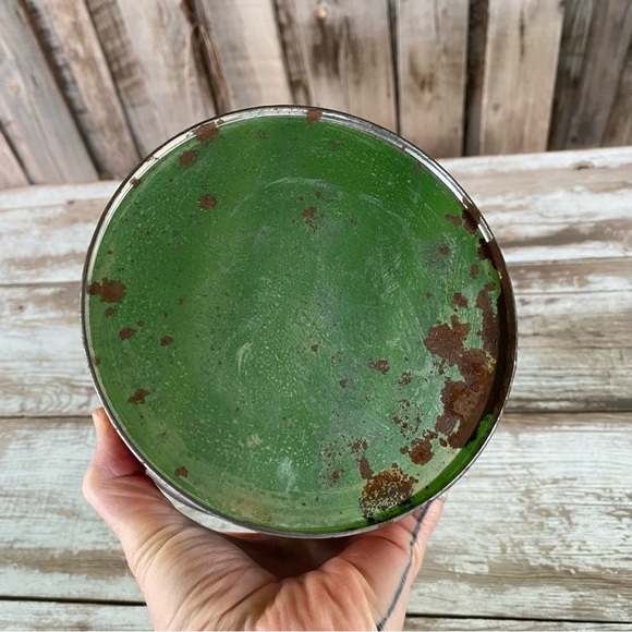 Vintage Antique Prince Albert Red Tobacco Tin, round red tin with opener - Picture 6 of 13